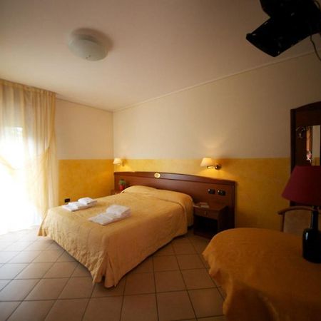 Villa Terri Verona Quarto foto